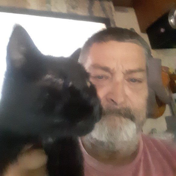 Meet your Posher, Richard - Picture 1 of 1